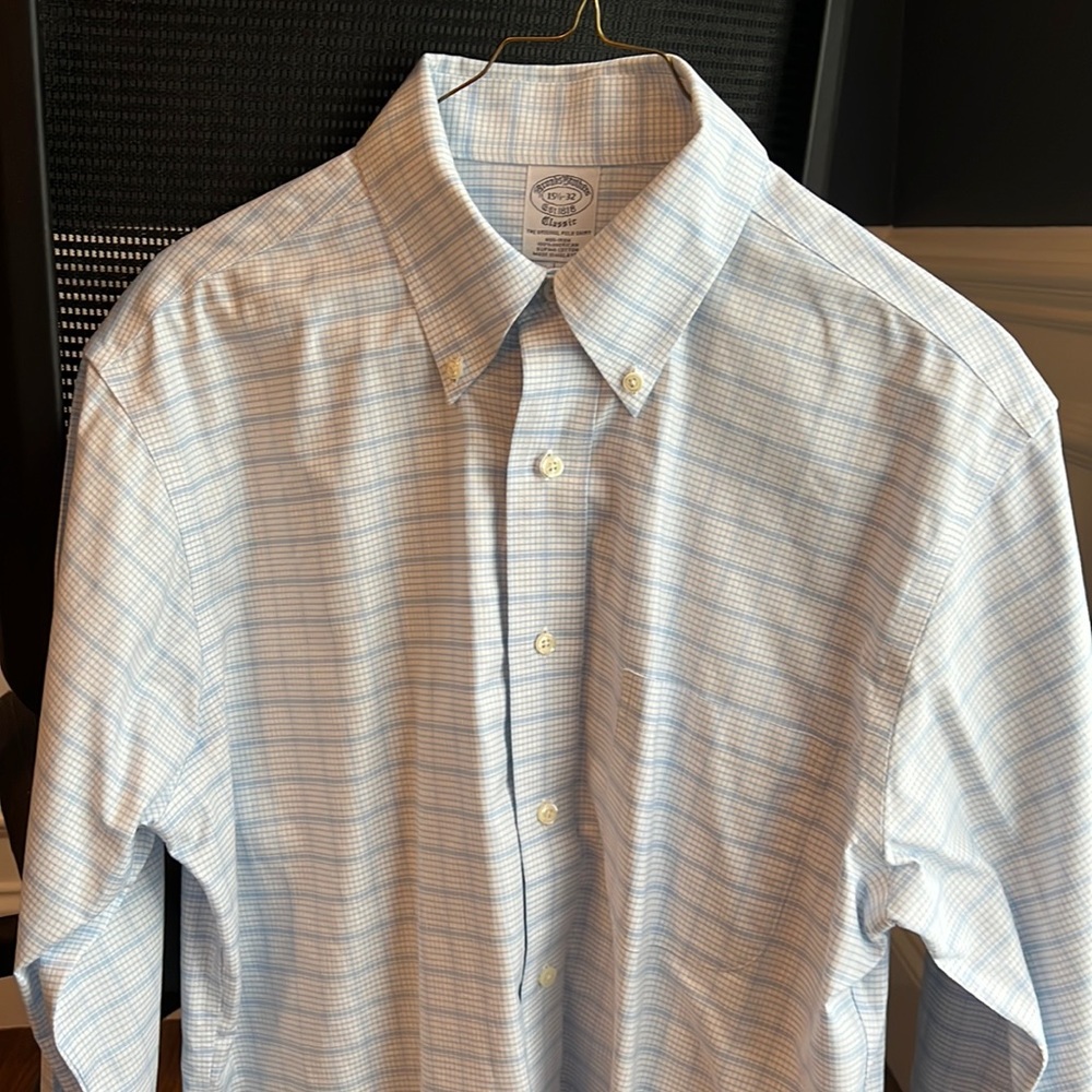 Brooks Brother non-iron dress shirt, blue/white box, size 15.5/32 regent fit.